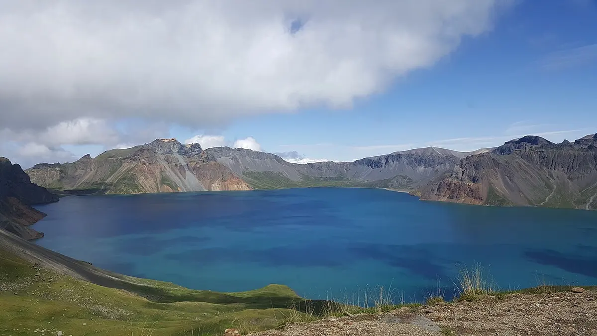 Heaven Lake viewed head-on from the West Slope summit of Changbai Mountain