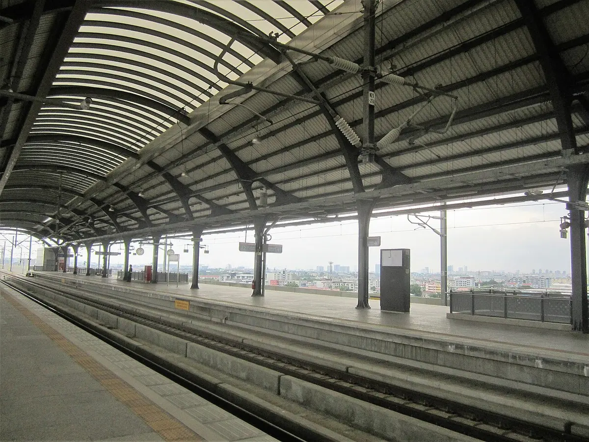 Platform of Don Mueang Station on the SRT Dark Red Line next to the airport