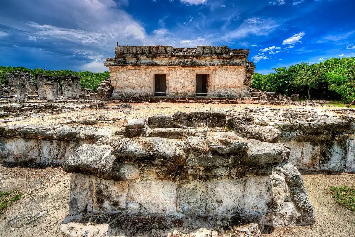 Stone Maya structures at the El Rey archaeological zone in Cancún's Hotel Zone.