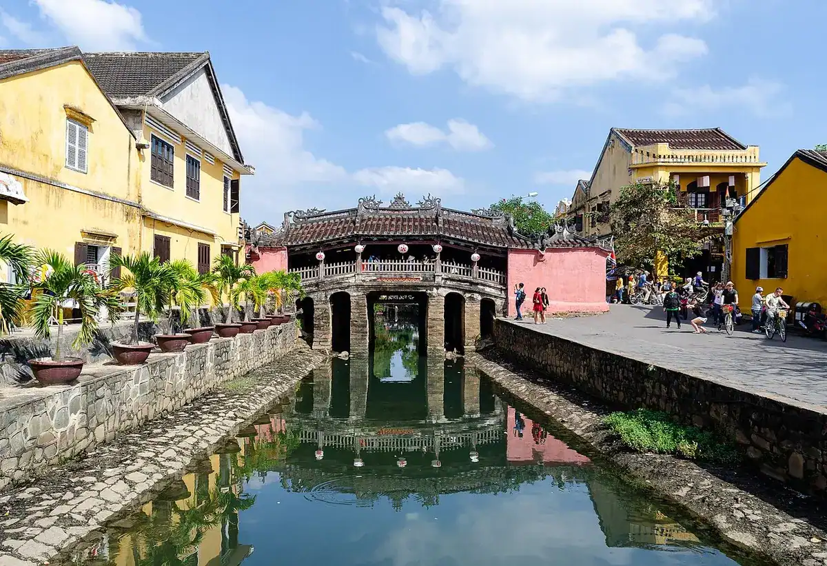 The Japanese Covered Bridge and its temple in Hoi An Old Town