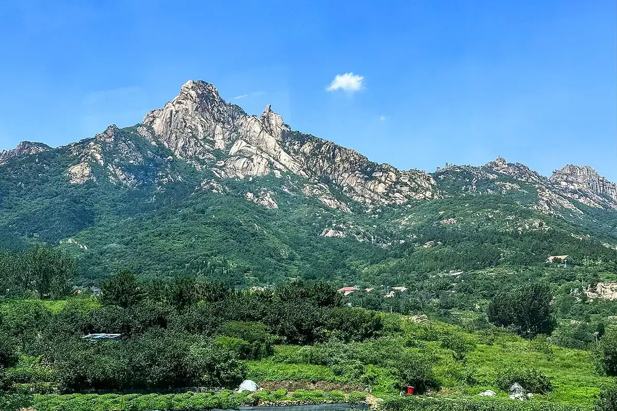 Dabiao Mountain, a rocky peak of Laoshan