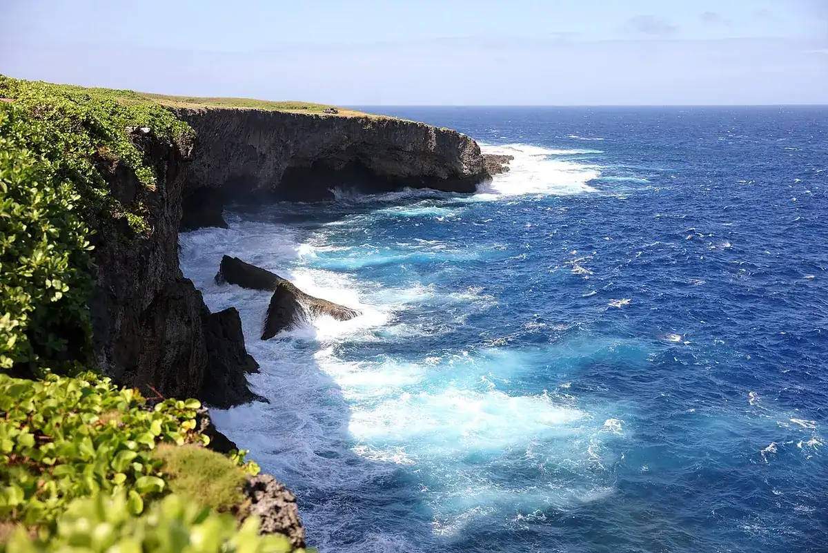 The sheer coastal drop of Banzai Cliff above the ocean