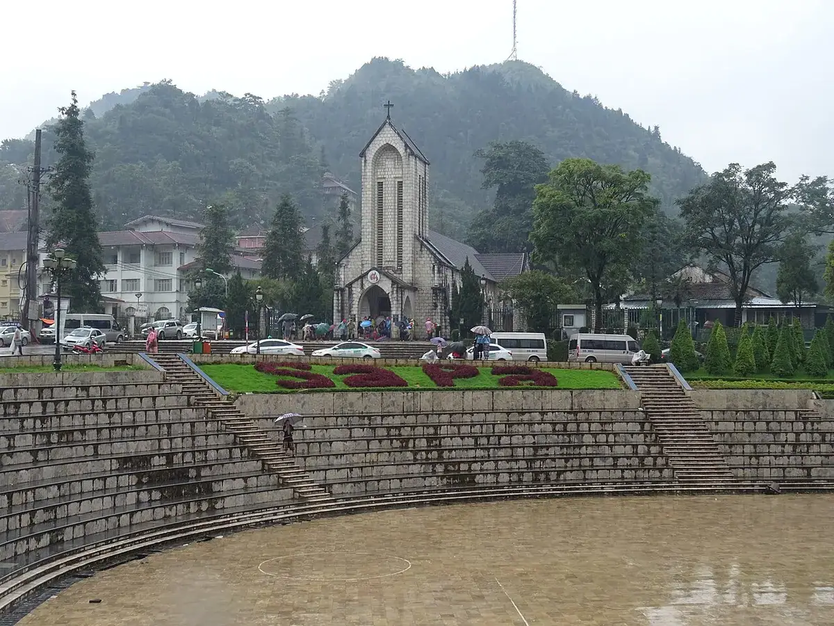 The stone church and the square in front of it in central Sa Pa