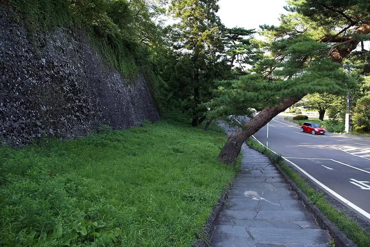 Castle structures remaining at the Sendai Castle site