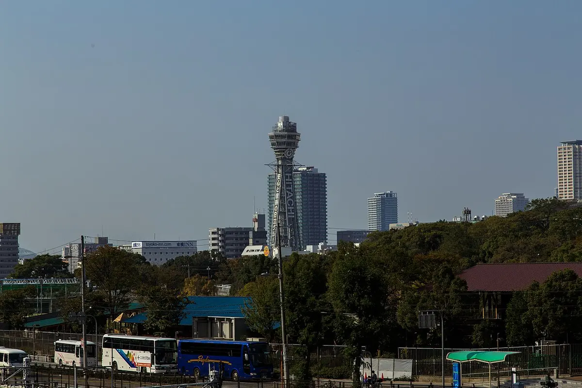 Tsutenkaku observation tower standing over the Shinsekai district of Osaka.